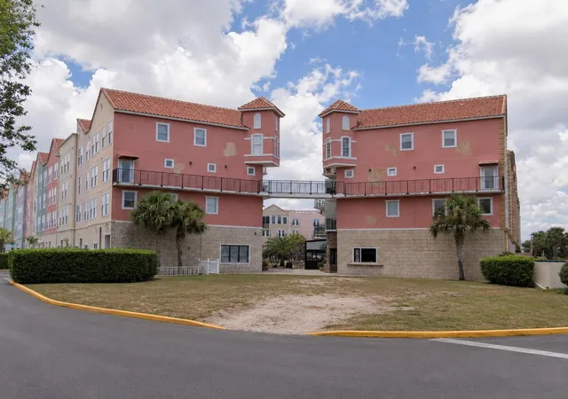 2nd image of 101 Palm Harbor Pkwy, Palm Coast, FL 32137 | MLS# FC320882