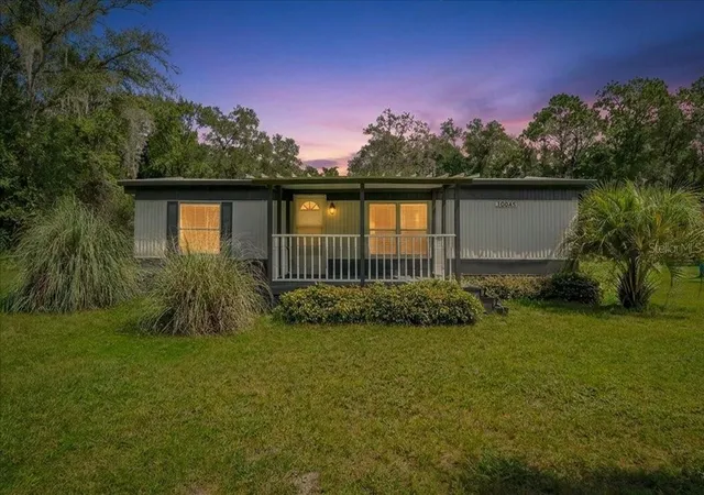 1st image of 10645 152nd Pl, Dunnellon, FL 34432 | MLS# OM730863