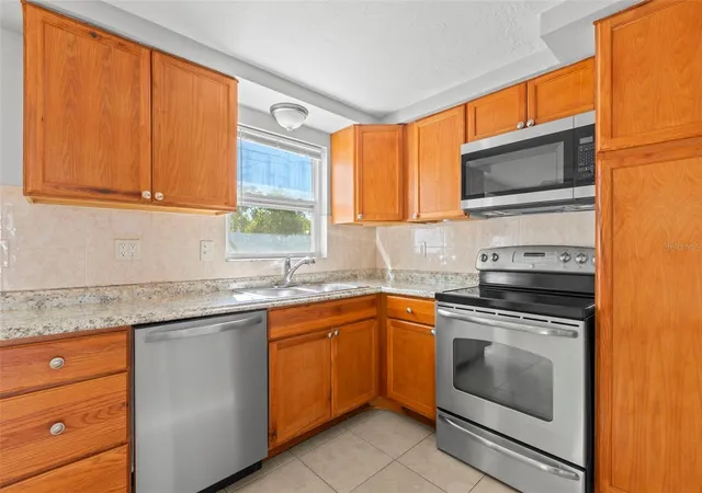 Photo 2 of Single family home for sale at 1508 Derrick St, Holiday, FL 34690 | MLS# TB8541319 | Listing updated on 2026-09-14