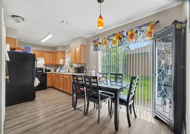 4th image of 38638 Patti Ln, Dade City, FL 33523 | MLS# TB8541320