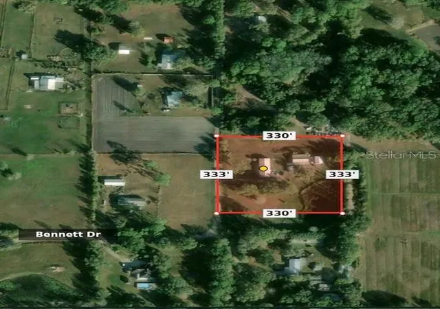Photo 3 of Manufactured home for sale at 5118 Bennett Dr, Lakeland, FL 33810 | MLS# TB8541324 | Listing updated on 2026-10-21