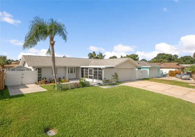 2nd image of 13900 89th Ave, Seminole, FL 33776 | MLS# TB8541338