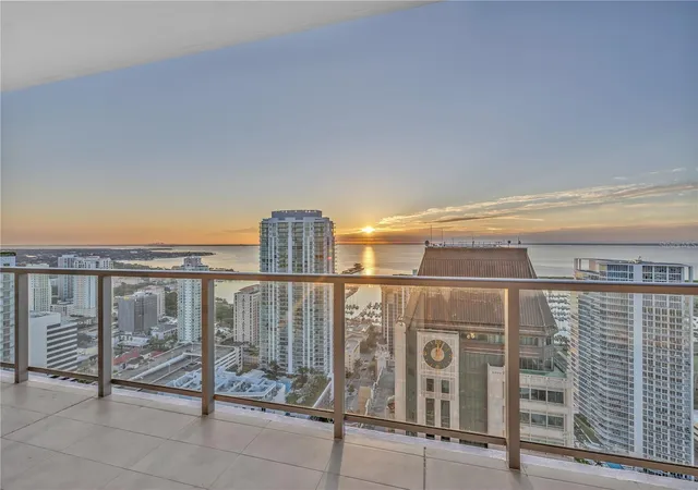 Photo 1 of Condo for sale at 275 1st Ave S #3704, St Petersburg, FL 33701 | MLS# TB8541351 | Listing updated on 2026-09-02