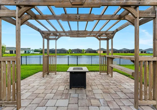 Photo 3 of Single family home for sale at 279 Caryota Ct, New Smyrna Beach, FL 32168 | MLS# NS1089065 | Listing updated on 2026-10-10
