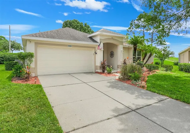 Photo 3 of Single family home for sale at 2525 New Castle Ct, Clermont, FL 34711 | MLS# G5116788 | Listing updated on 2026-10-06