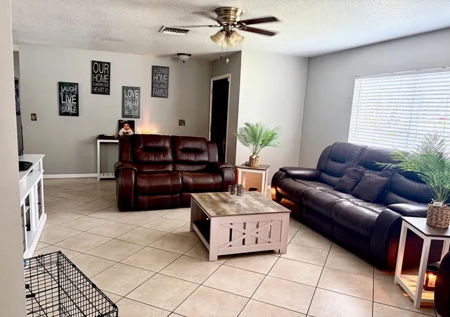 Photo 3 of Single family home for sale at 914 Nicholson St, Clearwater, FL 33755 | MLS# TB8541360 | Listing updated on 2026-09-15