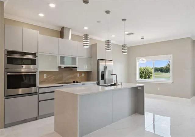 3rd image of 1993 Greenbriar Ter, Davenport, FL 33837 | MLS# O6435707