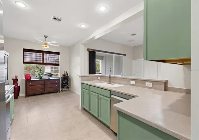 Photo 4 of Single family home for sale at 2617 Brightside Ct, Cape Coral, FL 33991 | MLS# TB8541367 | Listing updated on 2026-10-12