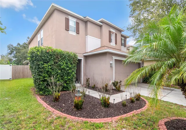 3rd image of 19604 Timberbluff Dr, Land O Lakes, FL 34638 | MLS# TB8541373