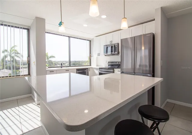 4th image of 1500 Presidential Wy #401, West Palm Beach, FL 33401 | MLS# TB8541383