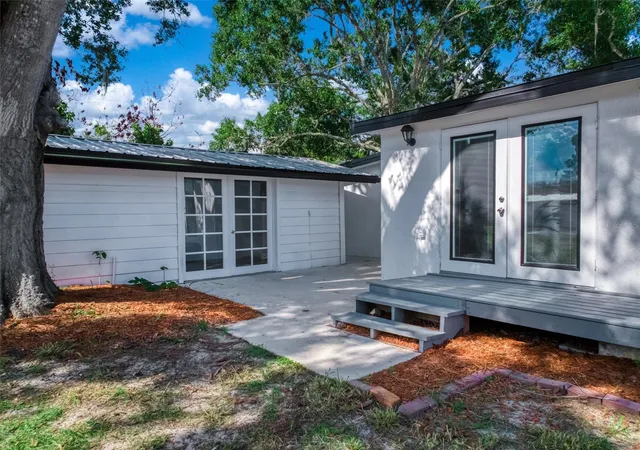 8th image of 207 Brooks Rd, Frostproof, FL 33843 | MLS# A4703749