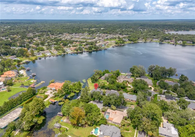 Photo 4 of Single family home for sale at 2260 W Classic Court, Longwood, FL 32779 | MLS# O6435728 | Listing updated on 2026-10-09