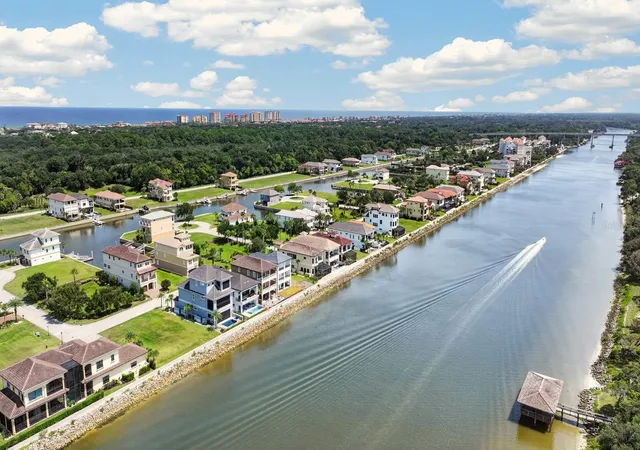 2nd image of 303 Yacht Harbor Dr, Palm Coast, FL 32137 | MLS# FC320893