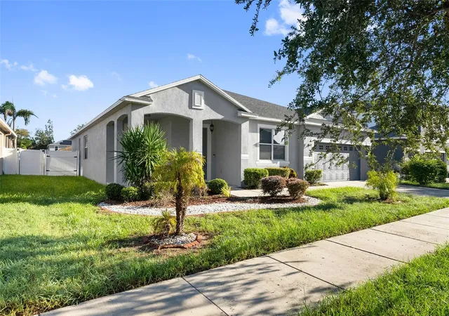 Photo 2 of Single family home for sale at 11114 Hartford Fern Dr, Riverview, FL 33569 | MLS# TB8541391 | Listing updated on 2026-10-08