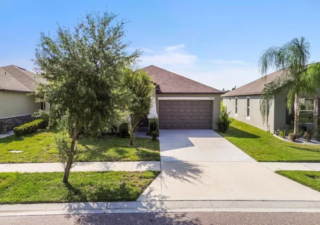 Photo 4 of Single family home for sale at 9728 Channing Hill Dr, Ruskin, FL 33573 | MLS# TB8541392 | Listing updated on 2026-10-03