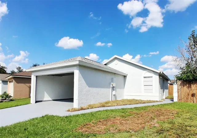 2nd image of 1047 Florida Holly Dr, Orlando, FL 32811 | MLS# O6435731