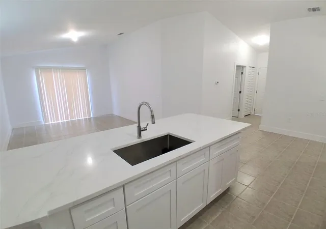 3rd image of 1047 Florida Holly Dr, Orlando, FL 32811 | MLS# O6435731