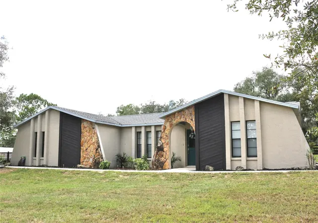 Photo 1 of Single family home for sale at 7590 N Caesar Pt, Dunnellon, FL 34433 | MLS# OM730880 | Listing updated on 2026-10-05