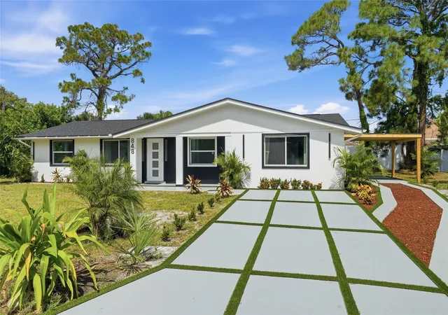 Photo 4 of Single family home for sale at 848 Olympia Rd, Venice, FL 34293 | MLS# TB8541408 | Listing updated on 2026-09-21
