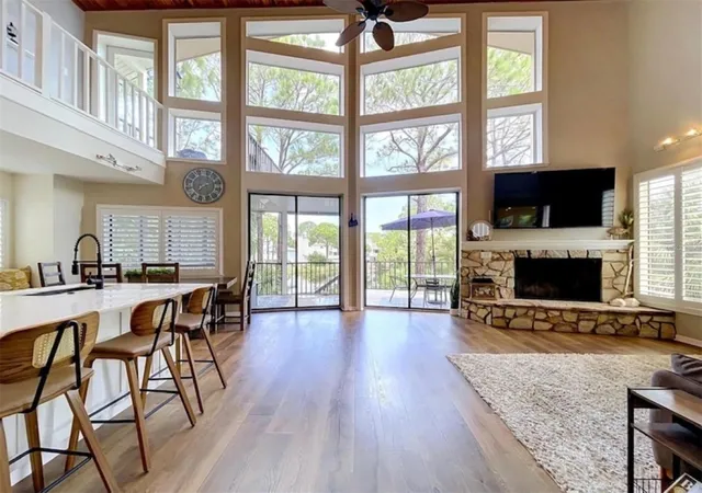Photo 3 of Single family home for sale at 777 Claudia Ln, Palm Harbor, FL 34683 | MLS# TB8541409 | Listing updated on 2026-10-04