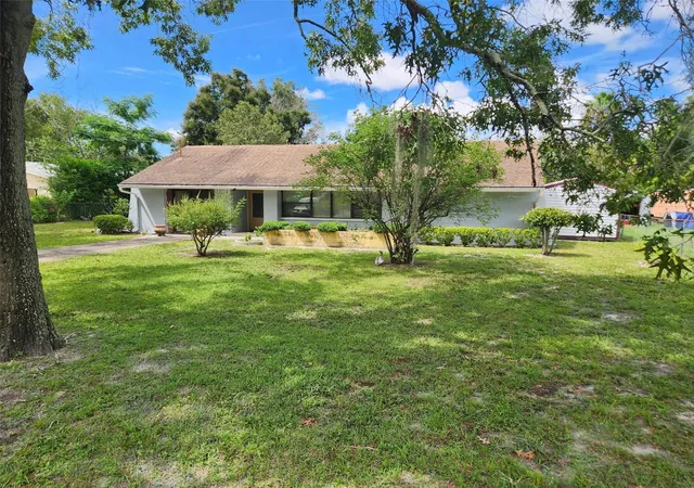 Photo 1 of Sale Pending at 9511 Clyde St, Hudson, FL 34669 | MLS# TB8541411 | Listing updated on 2026-10-04