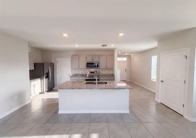 Photo 2 of Single family home for sale at 16176 Soft Fern Tr, ODESSA, FL 33556 | MLS# O6435748 | Listing updated on 2026-10-07
