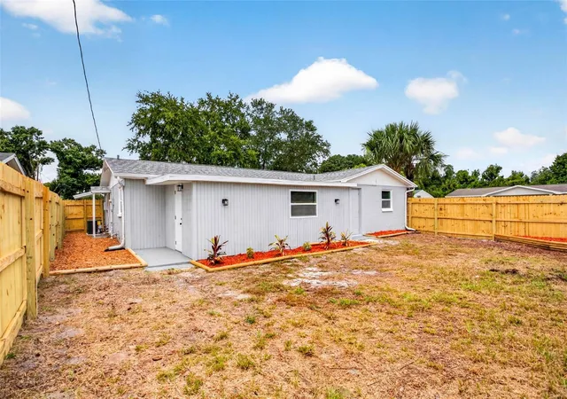 19th image of 1446 Merrilon Dr, Holiday, FL 34691 | MLS# W7888829