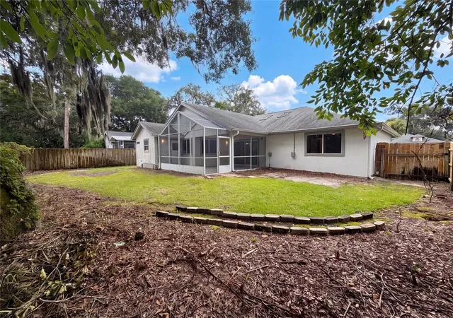 5th image of 1340 Sassafras Ave, Altamonte Springs, FL 32714 | MLS# O6435751