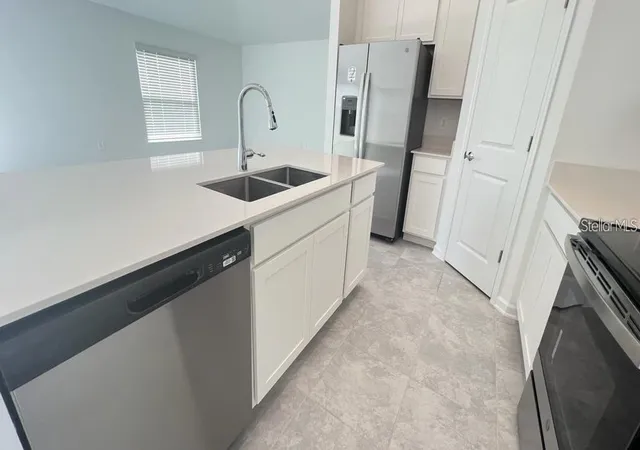 3rd image of 263 Brave Rd, Davenport, FL 33837 | MLS# S5156106