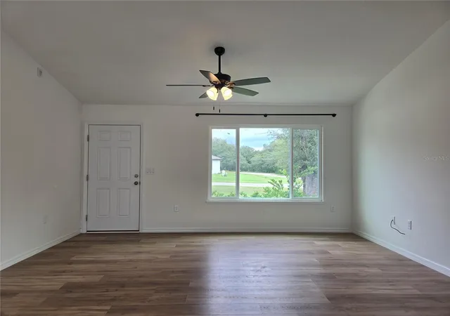 4th image of 353 Fisher Wy, Ocklawaha, FL 32179 | MLS# TB8541423