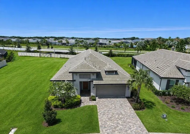 2nd image of 17668 Savory Mist Cir, Bradenton, FL 34211 | MLS# A4703758