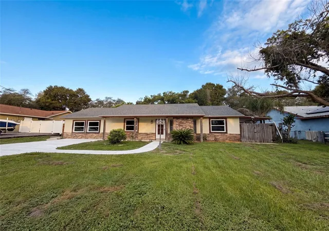 1st image of 466 Leland Dr, Deltona, FL 32725 | MLS# O6435779