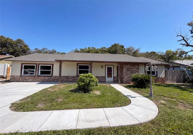 2nd image of 466 Leland Dr, Deltona, FL 32725 | MLS# O6435779