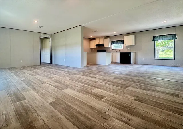 3rd image of 5135 Turtle Dove Trl, Lakeland, FL 33810 | MLS# B4902349