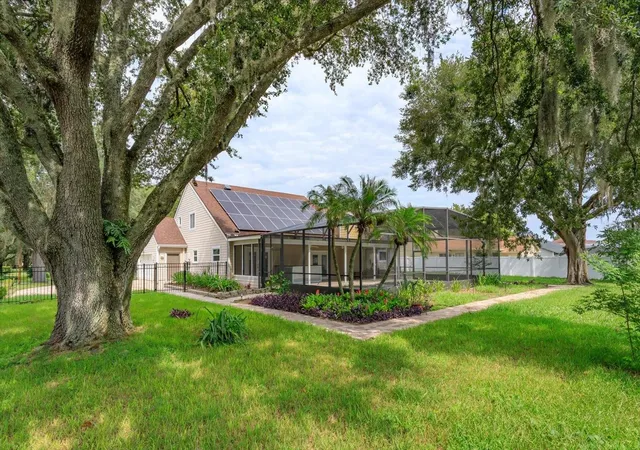 33rd image of 4951 Courtland Loop, Winter Springs, FL 32708 | MLS# O6435785