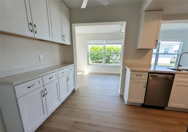 image of 14119 88th Ave, Seminole, FL 33776 | MLS# TB8541439