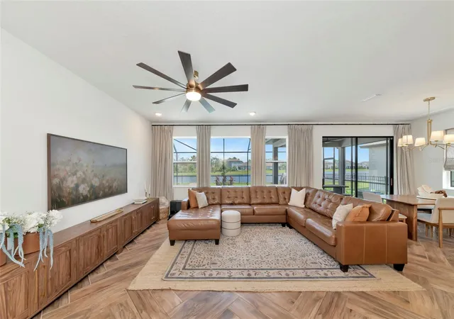 5th image of 8736 Windlass Cvs, Parrish, FL 34219 | MLS# A4703764