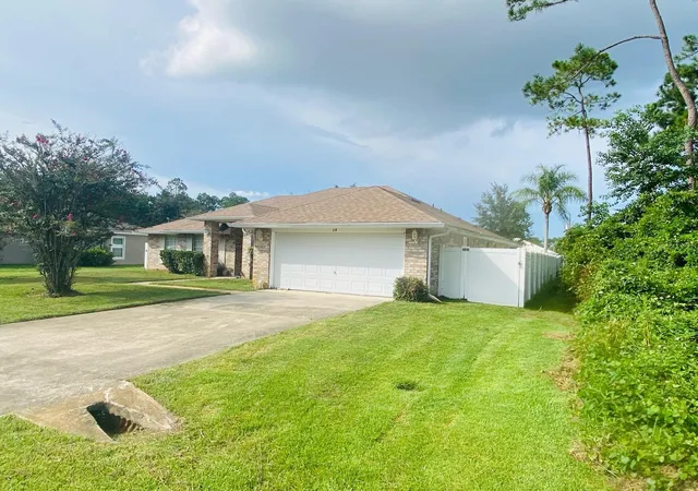 3rd image of 16 Red Barn Dr, Palm Coast, FL 32164 | MLS# O6435795