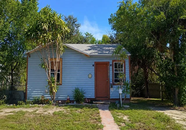 1st image of 1755 34th Ave N, St Petersburg, FL 33713 | MLS# O6435796