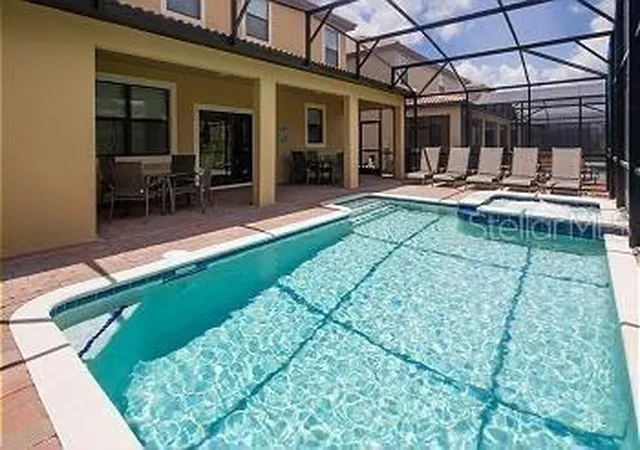 3rd image of 1477 Rolling Fairway Dr, Davenport, FL 33896 | MLS# O6435801