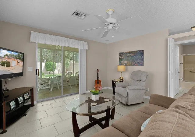 2nd image of 1023 Avalon Ave, Lady Lake, FL 32159 | MLS# G5116805