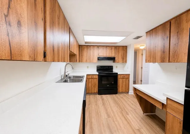 Photo 3 of Condo for sale at 5541 Bay Blvd #550, Port Richey, FL 34668 | MLS# TB8541466 | Listing updated on 2026-08-30