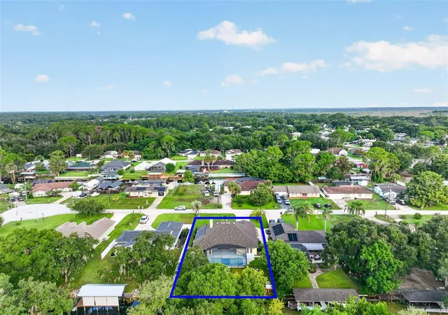 38th image of 35546 Cedar Ln, Leesburg, FL 34788 | MLS# O6435813