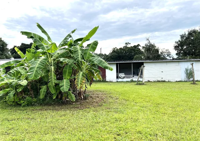 7th image of 170 N Oak Dr, Kenansville, FL 34739 | MLS# S5156112