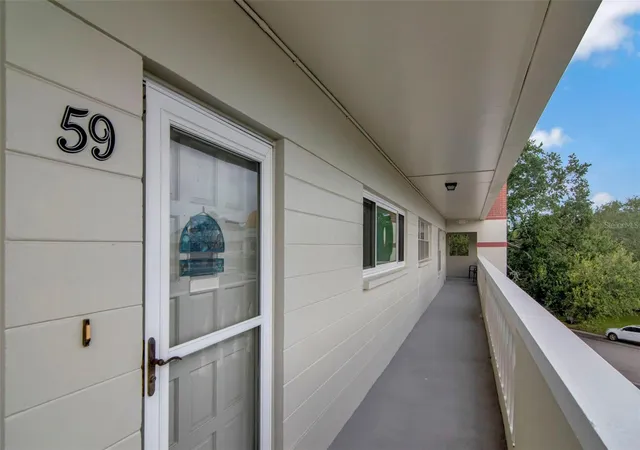 Listing Photo 4 - Condo for sale in building located at 2285 Norwegian Dr, Clearwater, FL 33763 - Unit #59