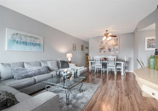 Listing Photo 5 - Condo for sale in building located at 2285 Norwegian Dr, Clearwater, FL 33763 - Unit #59