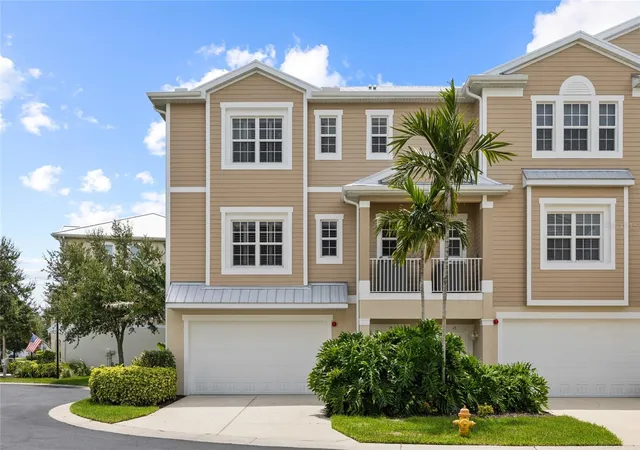 Photo 2 of Townhouse for sale at 10311 Lands End Cir #16, Placida, FL 33946 | MLS# TB8541485 | Listing updated on 2026-09-28