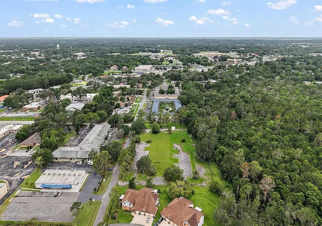 4th image of W Oak Terrace Dr, Leesburg, FL 34748 | MLS# G5116812