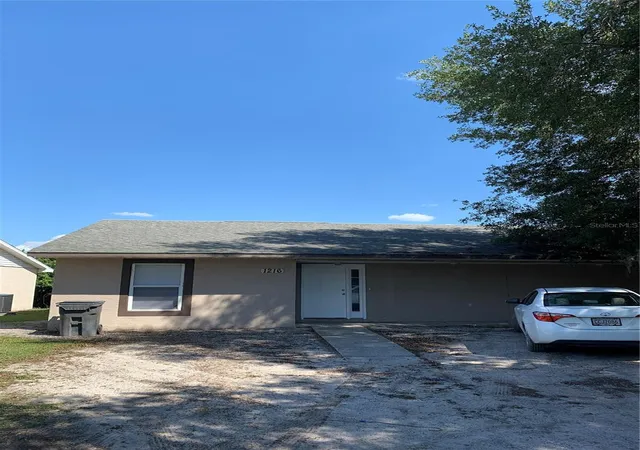 1st image of 1216 Fairway Dr, Lakeland, FL 33801 | MLS# L4964496