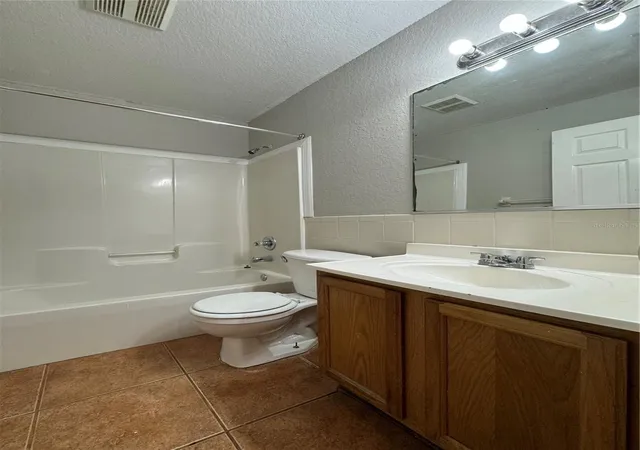 38th image of 1216 Fairway Dr, Lakeland, FL 33801 | MLS# L4964496